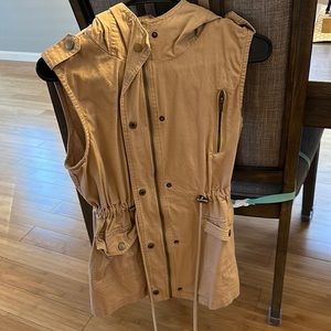 Vest jacket. Lightly worn